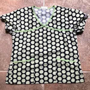 Best Medical Wear polka dot scrub top size large